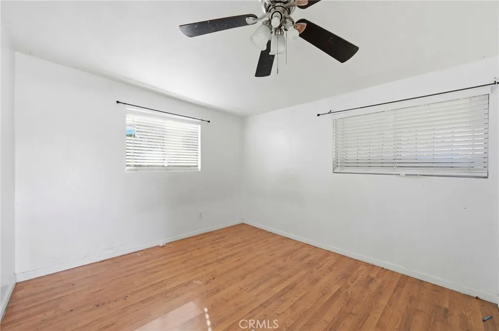 1128 7th, San Fernando, California 91340 home-pic-10